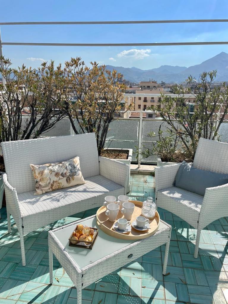 Le Terrazze Di Donna Anna Appartement Palermo Kamer foto